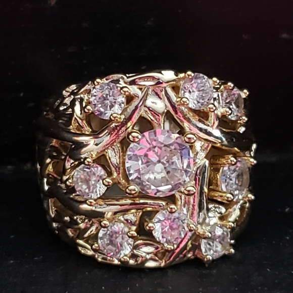 NATURAL WHITE SAPPHIRE RING‼️❤️ - Picture 1 of 6